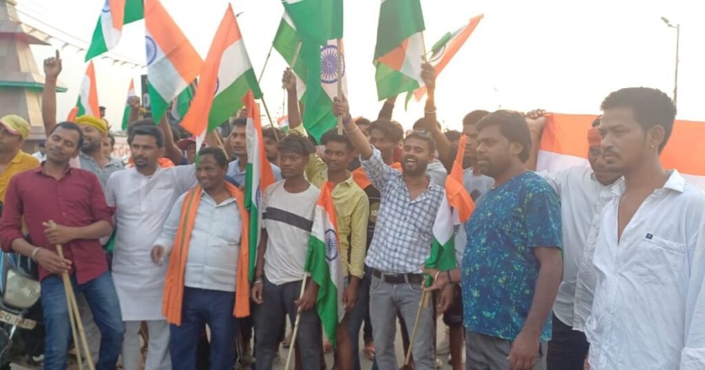 ऑपरेशन सिंदूर की सफलता पर मानपुर में निकली 4 KM लंबी तिरंगा यात्रा, वीर जवानों को किया गया नमन