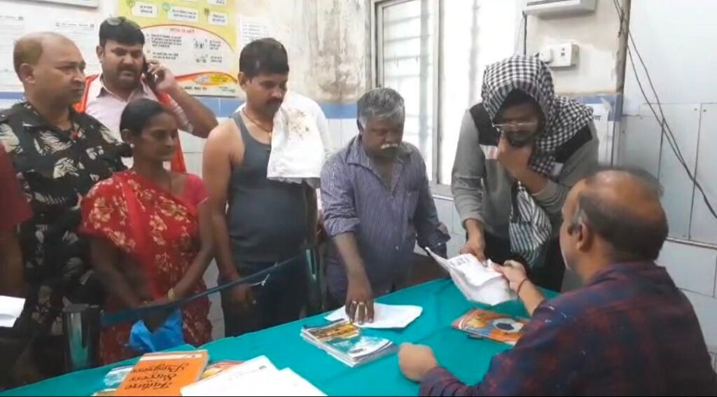 औरंगाबाद में युवक की पिटाई: महापुरुषों पर अभद्र टिप्पणी का विरोध करना युवक को पड़ा भारी, पुलिस जांच में जुटी