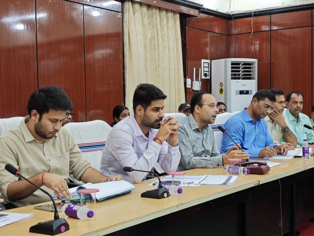 पितृपक्ष मेला 2025 की भव्य तैयारी शुरू: डीएम शशांक शुभंकर ने दिए अफसरों को अहम निर्देश, थीम बेस्ड सजावट और AI चैटबॉट की भी योजना 9 img 20250614 wa0017780083052408712844 पितृपक्ष मेला 2025 की भव्य तैयारी शुरू: डीएम शशांक शुभंकर ने दिए अफसरों को अहम निर्देश, थीम बेस्ड सजावट और AI चैटबॉट की भी योजना